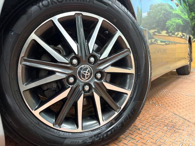 ヴォクシー ＺＳ　煌　フリップダウンモニター　９型ナビ　バックカメラ　両側電動ドア　ＬＥＤヘッド　禁煙車　フルセグＴＶ　Ｂｌｕｅｔｏｏｔｈ再生　ＥＴＣ　純正１６インチＡＷ　デュアルオートエアコン　オートライト　スマートキー（14枚目）