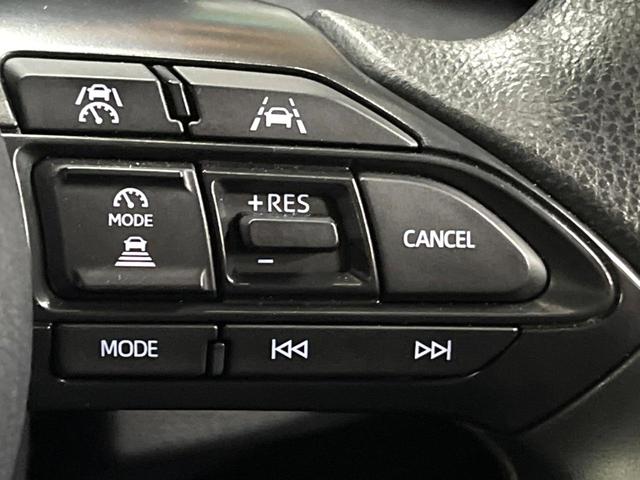 ヤリスクロス Ｘ　禁煙車　純正ナビ　バックカメラ　セーフティセンス　レーダークルーズ　Ｂｌｕｅｔｏｏｔｈ　ＥＴＣ　クリアランスソナー　ステアリングスイッチ　オートブレーキホールド　オートマチックハイビーム（5枚目）