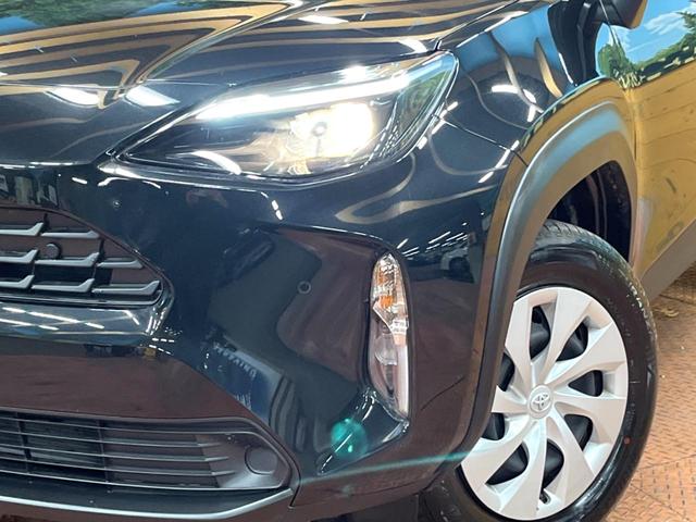 ヤリスクロス Ｘ　禁煙車　純正ナビ　バックカメラ　セーフティセンス　レーダークルーズ　Ｂｌｕｅｔｏｏｔｈ　ＥＴＣ　クリアランスソナー　ステアリングスイッチ　オートブレーキホールド　オートマチックハイビーム（12枚目）
