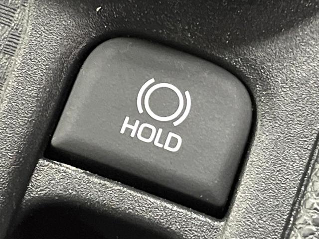 ヤリスクロス Ｘ　禁煙車　純正ナビ　バックカメラ　セーフティセンス　レーダークルーズ　Ｂｌｕｅｔｏｏｔｈ　ＥＴＣ　クリアランスソナー　ステアリングスイッチ　オートブレーキホールド　オートマチックハイビーム（26枚目）