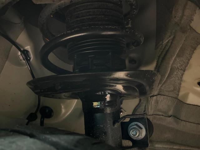 シエンタ ハイブリッドＺ　両側電動ドア　全周囲カメラ　衝突被害軽減システム　レーダークルーズ　禁煙車　ドラレコ　コーナーセンサー　スマートキー　ＬＥＤヘッド　ビルトインＥＴＣ　純正１５インチアルミ　オートハイビーム（20枚目）