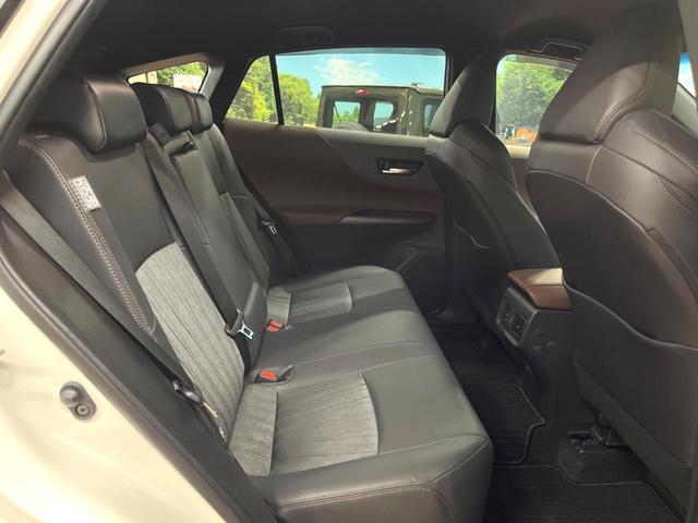 ハリアー Z 禁煙車 JBL 12型ナビ 全周囲カメラ デジタルインナーミラー 電動リアゲート ブラウン内装 レーダークルーズ セーフティセンス LEDヘッド 純正18インチアルミ クリアランスソナー パワーシート(9枚目)