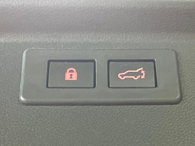 フォレスター アドバンス　視界拡張　８型ナビ　バックカメラ　ルーフレール　アイサイト　スマートリヤビューミラー　レーダークルーズ　禁煙車　シートヒーター　パワーシート　ＬＥＤヘッド　Ｂｌｕｅｔｏｏｔｈ再生　クリアランスソナー（6枚目）