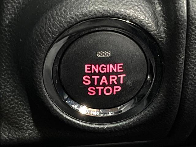 フォレスター アドバンス　視界拡張　８型ナビ　バックカメラ　ルーフレール　アイサイト　スマートリヤビューミラー　レーダークルーズ　禁煙車　シートヒーター　パワーシート　ＬＥＤヘッド　Ｂｌｕｅｔｏｏｔｈ再生　クリアランスソナー（33枚目）