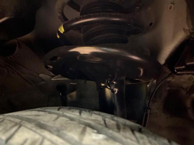 ノア Ｓｉ　ダブルバイビーＩＩＩ　モデリスタエアロ　後席モニター　禁煙車　１０型ナビ　両側電動ドア　衝突軽減　バックカメラ　クルコン　ＬＥＤヘッド＆フォグ　純正１６インチアルミ　ＥＴＣ　フルセグ　Ｂｌｕｅｔｏｏｔｈ再生（21枚目）