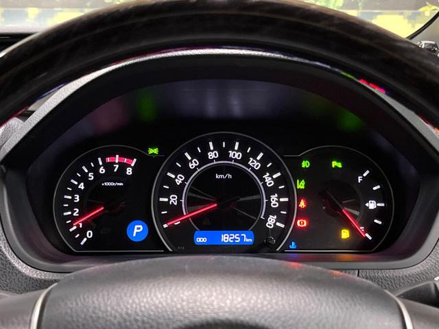 ノア Ｓｉ　ダブルバイビーＩＩＩ　モデリスタエアロ　後席モニター　禁煙車　１０型ナビ　両側電動ドア　衝突軽減　バックカメラ　クルコン　ＬＥＤヘッド＆フォグ　純正１６インチアルミ　ＥＴＣ　フルセグ　Ｂｌｕｅｔｏｏｔｈ再生（29枚目）