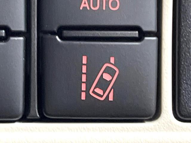 ノア Ｓｉ　ダブルバイビーＩＩＩ　モデリスタエアロ　後席モニター　禁煙車　１０型ナビ　両側電動ドア　衝突軽減　バックカメラ　クルコン　ＬＥＤヘッド＆フォグ　純正１６インチアルミ　ＥＴＣ　フルセグ　Ｂｌｕｅｔｏｏｔｈ再生（37枚目）