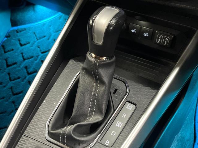 ロッキー プレミアムG HEV モデリスタエアロ 9型ナビ 全周囲カメラ アダプティブクルーズコントロール 衝突軽減 車線逸脱防止 コーナーセンサー シートヒーター 100V電源 シーケンシャルウィンカー Bluetooth(25枚目)