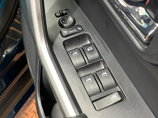 ロッキー プレミアムG HEV モデリスタエアロ 9型ナビ 全周囲カメラ アダプティブクルーズコントロール 衝突軽減 車線逸脱防止 コーナーセンサー シートヒーター 100V電源 シーケンシャルウィンカー Bluetooth(37枚目)