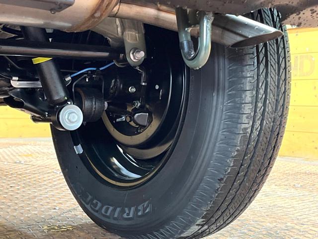 ジムニー ＸＧ　届出済未使用車　４ＷＤ　５ＭＴ　スズキセーフティサポート　車線逸脱警報　コーナーセンサー　オートライト　ダウンヒルアシスト　横滑り防止装置　キーレスキー　盗難防止装置　アイドリングストップ（25枚目）