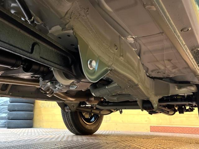 ジムニー ＸＧ　届出済未使用車　４ＷＤ　５ＭＴ　スズキセーフティサポート　車線逸脱警報　コーナーセンサー　オートライト　ダウンヒルアシスト　横滑り防止装置　キーレスキー　盗難防止装置　アイドリングストップ（26枚目）