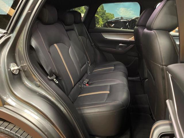 ＣＸ－６０ ２５Ｓ　エクスクルーシブモード　ＢＯＳＥサウンド　１２型ナビ　全周囲カメラ　禁煙車　黒革シート　シートエアコン　パワーバックドア　衝突軽減　レーダークルーズ　ブラインドスポットモニター　ヘッドアップディスプレイ　純正２０アルミ（10枚目）