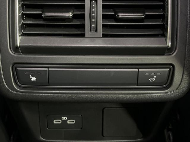 ＣＸ－６０ ２５Ｓ　エクスクルーシブモード　ＢＯＳＥサウンド　１２型ナビ　全周囲カメラ　禁煙車　黒革シート　シートエアコン　パワーバックドア　衝突軽減　レーダークルーズ　ブラインドスポットモニター　ヘッドアップディスプレイ　純正２０アルミ（27枚目）