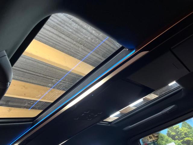 アルファード Ｚ　モデリスタエアロ　ムーンルーフ　後席モニター　１４型ナビ　全周囲カメラ　シグネチャーイルミブレード　両側電動ドア　レーダークルーズ　ブラインドスポットモニター　禁煙車　電動リアゲート　レザーシート（4枚目）