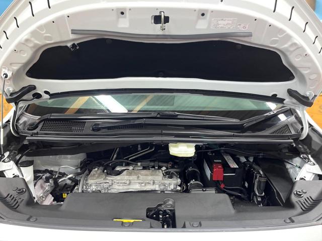 アルファード Ｚ　モデリスタエアロ　ムーンルーフ　後席モニター　１４型ナビ　全周囲カメラ　シグネチャーイルミブレード　両側電動ドア　レーダークルーズ　ブラインドスポットモニター　禁煙車　電動リアゲート　レザーシート（18枚目）