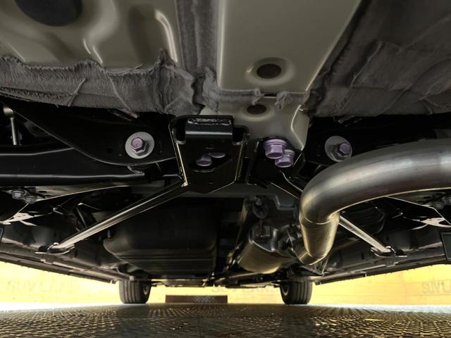 アルファード Ｚ　モデリスタエアロ　ムーンルーフ　後席モニター　１４型ナビ　全周囲カメラ　シグネチャーイルミブレード　両側電動ドア　レーダークルーズ　ブラインドスポットモニター　禁煙車　電動リアゲート　レザーシート（19枚目）