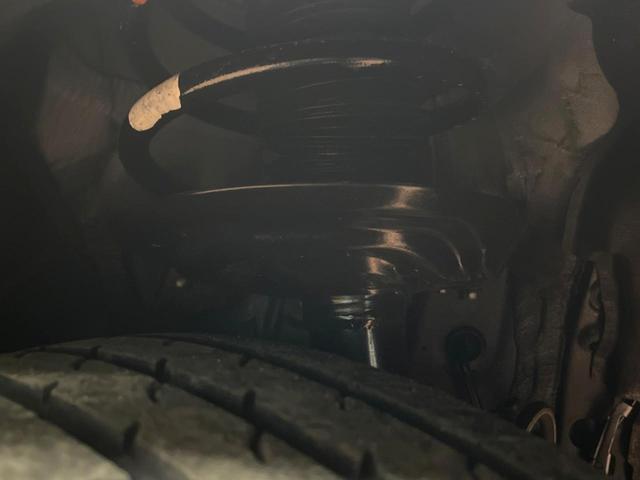 アルファード Ｚ　モデリスタエアロ　ムーンルーフ　後席モニター　１４型ナビ　全周囲カメラ　シグネチャーイルミブレード　両側電動ドア　レーダークルーズ　ブラインドスポットモニター　禁煙車　電動リアゲート　レザーシート（20枚目）