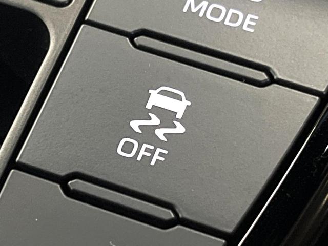 アルファード Ｚ　モデリスタエアロ　ムーンルーフ　後席モニター　１４型ナビ　全周囲カメラ　シグネチャーイルミブレード　両側電動ドア　レーダークルーズ　ブラインドスポットモニター　禁煙車　電動リアゲート　レザーシート（30枚目）