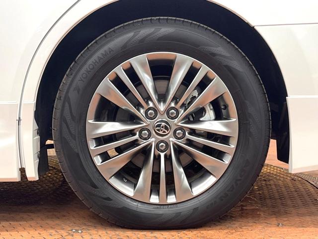 アルファード Ｚ　モデリスタエアロ　ムーンルーフ　後席モニター　１４型ナビ　全周囲カメラ　シグネチャーイルミブレード　両側電動ドア　レーダークルーズ　ブラインドスポットモニター　禁煙車　電動リアゲート　レザーシート（49枚目）