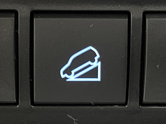 ランドクルーザープラド ＴＸ　Ｌパッケージ　サンルーフ　メーカーナビ　全周囲カメラ　７人乗り　ブラインドスポットモニター　ブラックルーフレール　フルセグＴＶ　禁煙車　シートエアコン　セーフティセンス　レーダークルーズ　クリアランスソナー　ＥＴＣ（27枚目）