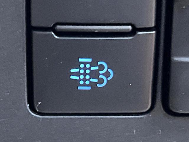 ランドクルーザープラド ＴＸ　Ｌパッケージ　サンルーフ　メーカーナビ　全周囲カメラ　７人乗り　ブラインドスポットモニター　ブラックルーフレール　フルセグＴＶ　禁煙車　シートエアコン　セーフティセンス　レーダークルーズ　クリアランスソナー　ＥＴＣ（42枚目）