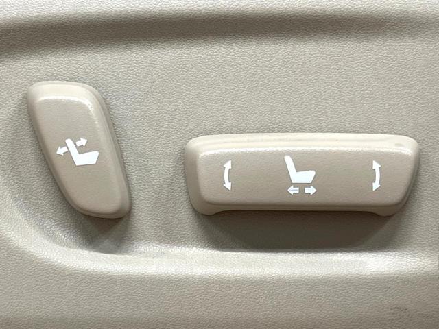 ランドクルーザープラド ＴＸ　Ｌパッケージ　サンルーフ　メーカーナビ　全周囲カメラ　７人乗り　ブラインドスポットモニター　ブラックルーフレール　フルセグＴＶ　禁煙車　シートエアコン　セーフティセンス　レーダークルーズ　クリアランスソナー　ＥＴＣ（45枚目）