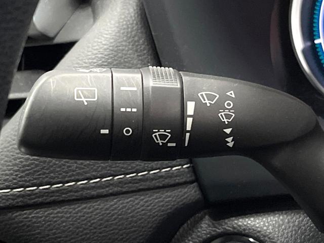 ＲＡＶ４ ハイブリッドＸ　４ＷＤ　禁煙車　８型ディスプレイ　バックカメラ　フルセグ　ＡＣ１００Ｖ電源　セーフティセンス　レーダークルーズ　クリアランスソナー　純正１７アルミ　ＬＥＤヘッド　ルーフレール　ＥＴＣ　オートハイビーム（34枚目）