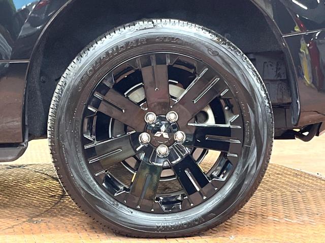 デリカD:5 ブラックエディション 11型BIGX 全周囲カメラ 電動サイドステップ 7人乗り 黒革シート 禁煙車 両側パワスラ パワーバックドア 衝突軽減 レーダークルーズ BSM シートヒーター 純正18アルミ LEDヘッド ETC(49枚目)