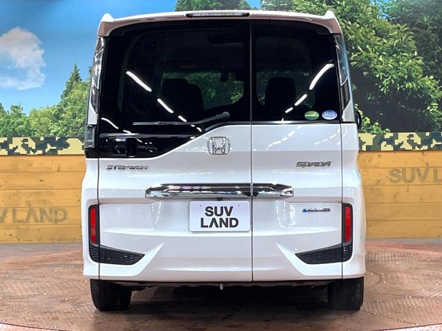 ステップワゴンスパーダ スパーダハイブリッド　Ｇ・ＥＸ　ホンダセンシング　禁煙車　後席モニター　９型ナビ　全周囲カメラ　両側電動ドア　ホンダセンシング　シートヒーター　ＡＣ１００Ｖ電源　わくわくゲート　レーダークルーズ　純正１６インチアルミ　ＬＥＤヘッド　フルセグ　ＥＴＣ（16枚目）