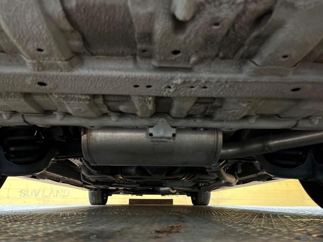 ステップワゴンスパーダ スパーダハイブリッド　Ｇ・ＥＸ　ホンダセンシング　禁煙車　後席モニター　９型ナビ　全周囲カメラ　両側電動ドア　ホンダセンシング　シートヒーター　ＡＣ１００Ｖ電源　わくわくゲート　レーダークルーズ　純正１６インチアルミ　ＬＥＤヘッド　フルセグ　ＥＴＣ（20枚目）