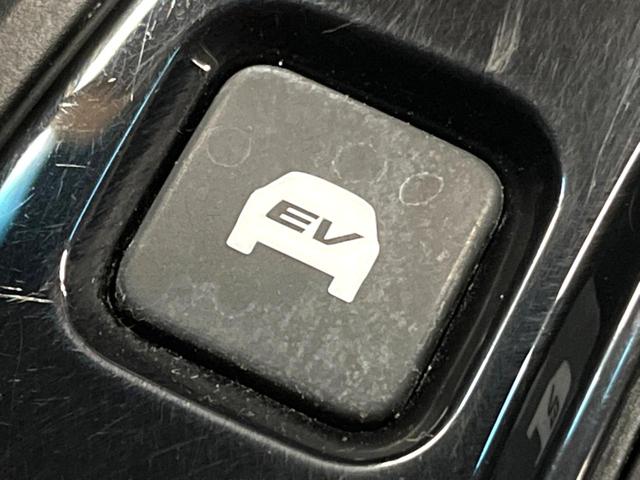 ステップワゴンスパーダ スパーダハイブリッド　Ｇ・ＥＸ　ホンダセンシング　禁煙車　後席モニター　９型ナビ　全周囲カメラ　両側電動ドア　ホンダセンシング　シートヒーター　ＡＣ１００Ｖ電源　わくわくゲート　レーダークルーズ　純正１６インチアルミ　ＬＥＤヘッド　フルセグ　ＥＴＣ（36枚目）