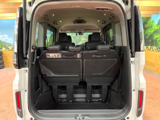 ステップワゴンスパーダ スパーダハイブリッド　Ｇ・ＥＸ　ホンダセンシング　禁煙車　後席モニター　９型ナビ　全周囲カメラ　両側電動ドア　ホンダセンシング　シートヒーター　ＡＣ１００Ｖ電源　わくわくゲート　レーダークルーズ　純正１６インチアルミ　ＬＥＤヘッド　フルセグ　ＥＴＣ（49枚目）