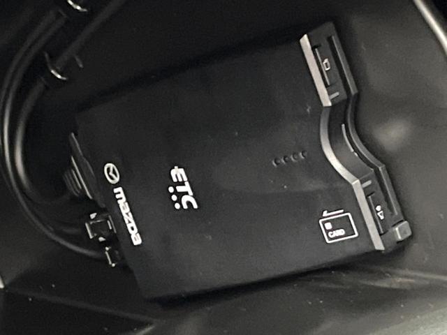 ＣＸ－８ ２５Ｓ　プロアクティブ　ＢＯＳＥ　禁煙車　マツダコネクトナビ　全周囲カメラ　ブラインドスポットモニター　クリアランスソナー　シートヒーター　レーダークルーズ　衝突軽減　ステアリングヒーター　ＬＥＤヘッド　純正１９インチアルミ（56枚目）