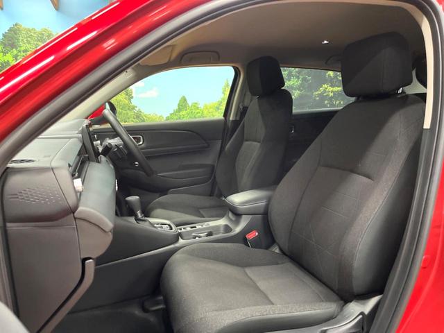 ヴェゼル ｅ：ＨＥＶ　Ｘ　禁煙車　純正ナビ　パドルシフト　バックカメラ　ビルドインＥＴＣ　アダプティブクルーズコントロール　衝突被害軽減システム　ドラレコ　スマートキー　ＬＥＤヘッド　純正１６インチアルミ　オートハイビーム（37枚目）