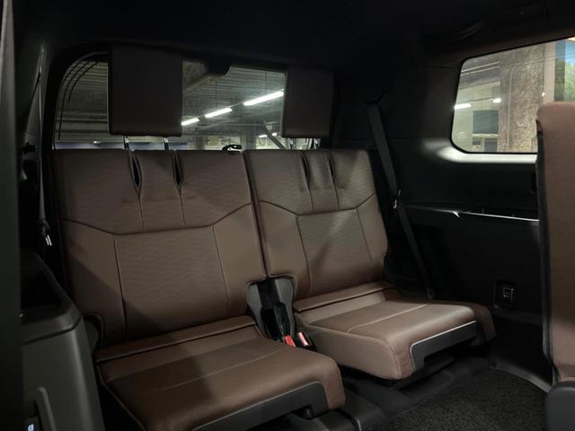 ランドクルーザー250 ZXファーストエディション サンルーフ 12型ナビ 全周囲カメラ JBL 7人乗 モデリスタリアスポイラー フェンダーガーニッシュ 丸目LEDヘッド チームメイト セーフティセンス デジタルインナーミラー レーダークルーズ(11枚目)
