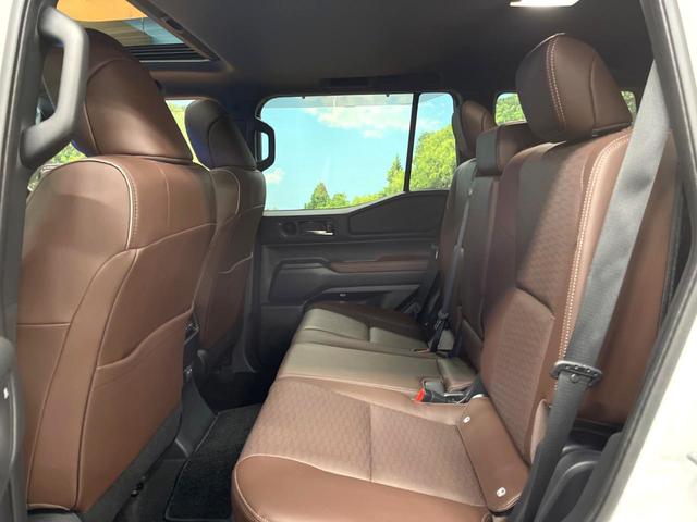 ランドクルーザー250 ZXファーストエディション サンルーフ 12型ナビ 全周囲カメラ JBL 7人乗 モデリスタリアスポイラー フェンダーガーニッシュ 丸目LEDヘッド チームメイト セーフティセンス デジタルインナーミラー レーダークルーズ(66枚目)