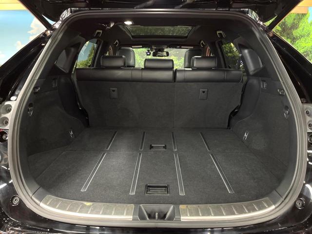 ハリアー プレミアム 禁煙車 サンルーフ 純正9型ナビ バックカメラ 衝突被害軽減システム 電動リアゲート ハーフレザーシート パワーシート コーナーセンサー スマートキー LEDヘッド ビルトインETC クルコン(10枚目)