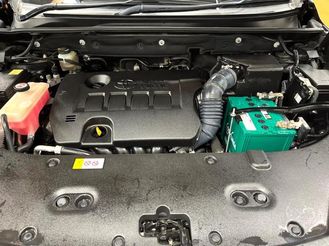 ハリアー プレミアム 禁煙車 サンルーフ 純正9型ナビ バックカメラ 衝突被害軽減システム 電動リアゲート ハーフレザーシート パワーシート コーナーセンサー スマートキー LEDヘッド ビルトインETC クルコン(18枚目)