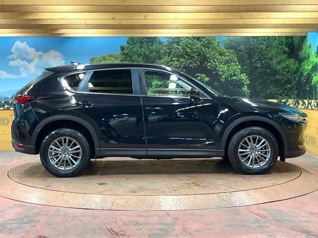 ＣＸ－５ ２０Ｓ　禁煙車　８型マツダコネクト　バックカメラ　衝突被害軽減システム　コーナーセンサー　スマートキー　ＬＥＤヘッド　ビルトインＥＴＣ　クルコン　純正１７インチアルミ　オートライト　Ｂｌｕｅｔｏｏｔｈ　ＣＤ（52枚目）