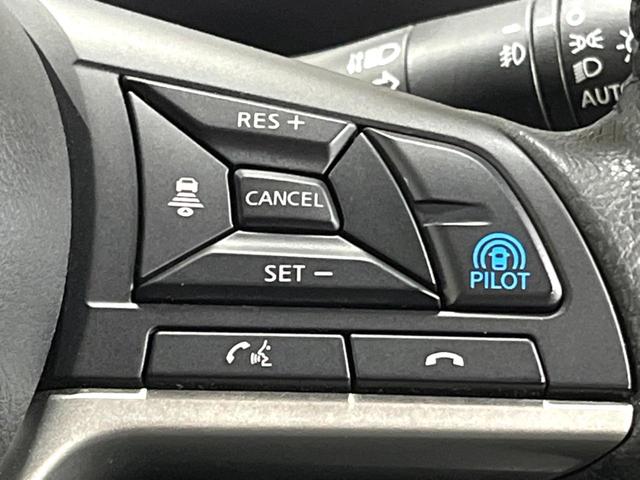 セレナ ハイウェイスターＶ　両側電動スライドドア　純正１１型ナビ　フリップダウンモニター　全周囲カメラ　エマージェンシーブレーキ　プロパイロット　禁煙車　ＬＥＤヘッドライト　インテリジェントパーキングアシスト　Ｂｌｕｅｔｏｏｔｈ（7枚目）