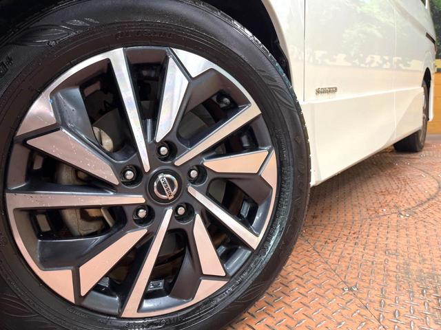 セレナ ハイウェイスターＶ　両側電動スライドドア　純正１１型ナビ　フリップダウンモニター　全周囲カメラ　エマージェンシーブレーキ　プロパイロット　禁煙車　ＬＥＤヘッドライト　インテリジェントパーキングアシスト　Ｂｌｕｅｔｏｏｔｈ（13枚目）