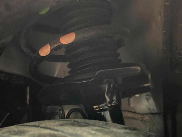 セレナ ハイウェイスターＶ　両側電動スライドドア　純正１１型ナビ　フリップダウンモニター　全周囲カメラ　エマージェンシーブレーキ　プロパイロット　禁煙車　ＬＥＤヘッドライト　インテリジェントパーキングアシスト　Ｂｌｕｅｔｏｏｔｈ（20枚目）