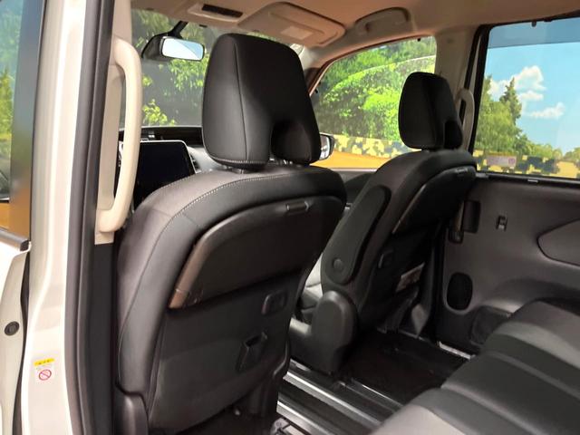 セレナ ハイウェイスターＶ　両側電動スライドドア　純正１１型ナビ　フリップダウンモニター　全周囲カメラ　エマージェンシーブレーキ　プロパイロット　禁煙車　ＬＥＤヘッドライト　インテリジェントパーキングアシスト　Ｂｌｕｅｔｏｏｔｈ（24枚目）