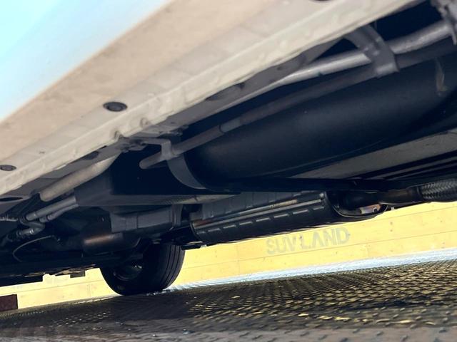 セレナ ハイウェイスターＶ　両側電動スライドドア　純正１１型ナビ　フリップダウンモニター　全周囲カメラ　エマージェンシーブレーキ　プロパイロット　禁煙車　ＬＥＤヘッドライト　インテリジェントパーキングアシスト　Ｂｌｕｅｔｏｏｔｈ（25枚目）