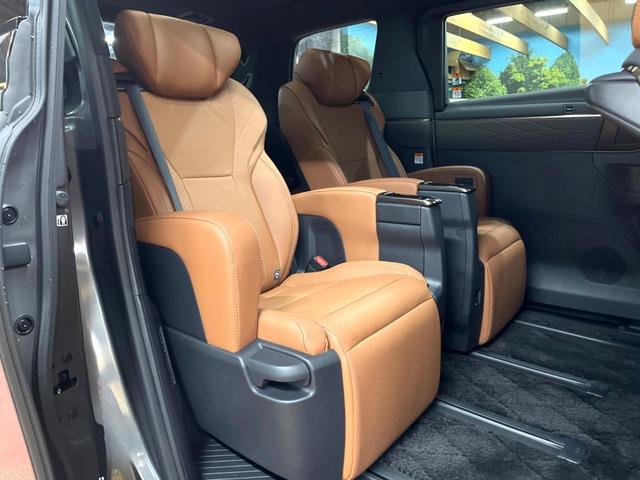 ヴェルファイアハイブリッド Z プレミア ムーンルーフ 電動サイドステップ 14型ナビ 全周囲カメラ デジタルインナーミラー チームメイト ブラインドスポットモニター 3眼LEDヘッド パワーバックドア レーダークルーズ AC100V電源(9枚目)