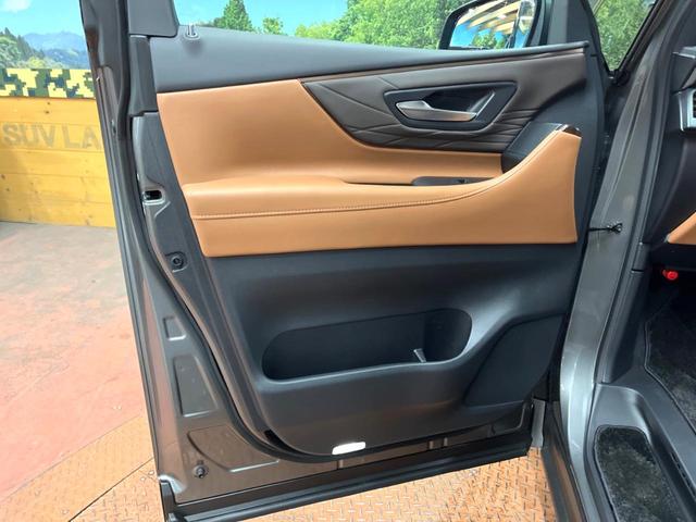 ヴェルファイアハイブリッド Z プレミア ムーンルーフ 電動サイドステップ 14型ナビ 全周囲カメラ デジタルインナーミラー チームメイト ブラインドスポットモニター 3眼LEDヘッド パワーバックドア レーダークルーズ AC100V電源(23枚目)