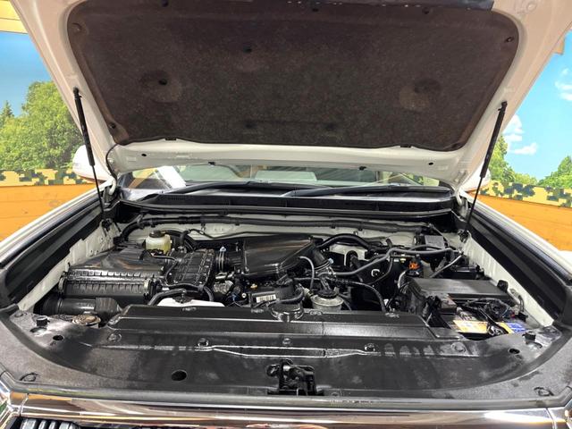 ランドクルーザープラド TX 禁煙車 9型ナビ バックカメラ セーフティセンス レーダークルーズ レーンアシスト コーナーセンサー LEDヘッド ETC オートハイビーム オートエアコン フルセグ Bluetooth接続(18枚目)