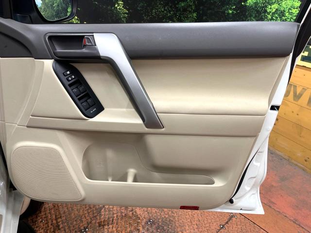 ランドクルーザープラド TX 禁煙車 9型ナビ バックカメラ セーフティセンス レーダークルーズ レーンアシスト コーナーセンサー LEDヘッド ETC オートハイビーム オートエアコン フルセグ Bluetooth接続(36枚目)