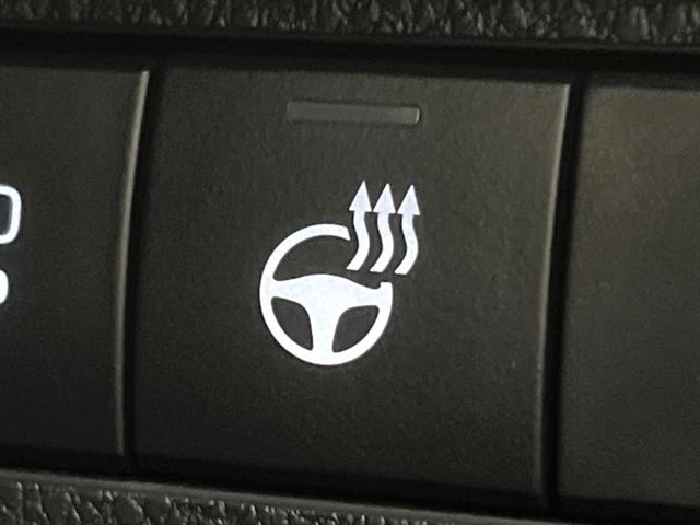 RAV4 ハイブリッドアドベンチャー 禁煙車 パワーバックドア ブラインドスポットモニター シートベンチレーション セーフティセンス ステアリングヒーター 純正19インチアルミ LEDヘッド&フォグ パワーシート(6枚目)