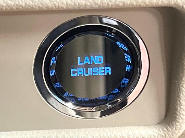 ランドクルーザープラド TX Lパッケージ マットブラックエディション サンルーフ メーカーナビ 全周囲カメラ 7人乗り ブラインドスポットモニター ベージュ内装 禁煙車 シートエアコン セーフティセンス レーダークルーズ クリアランスソナー ルーフレール 純正18アルミ(39枚目)